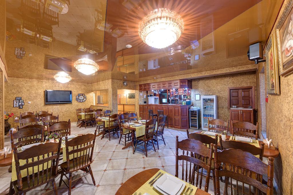 Aleksandria Hotel Kijev Kültér fotó