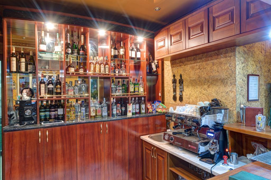 Aleksandria Hotel Kijev Kültér fotó