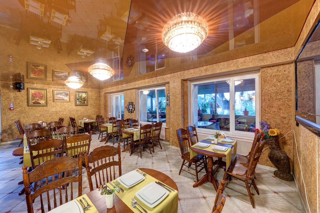Aleksandria Hotel Kijev Kültér fotó