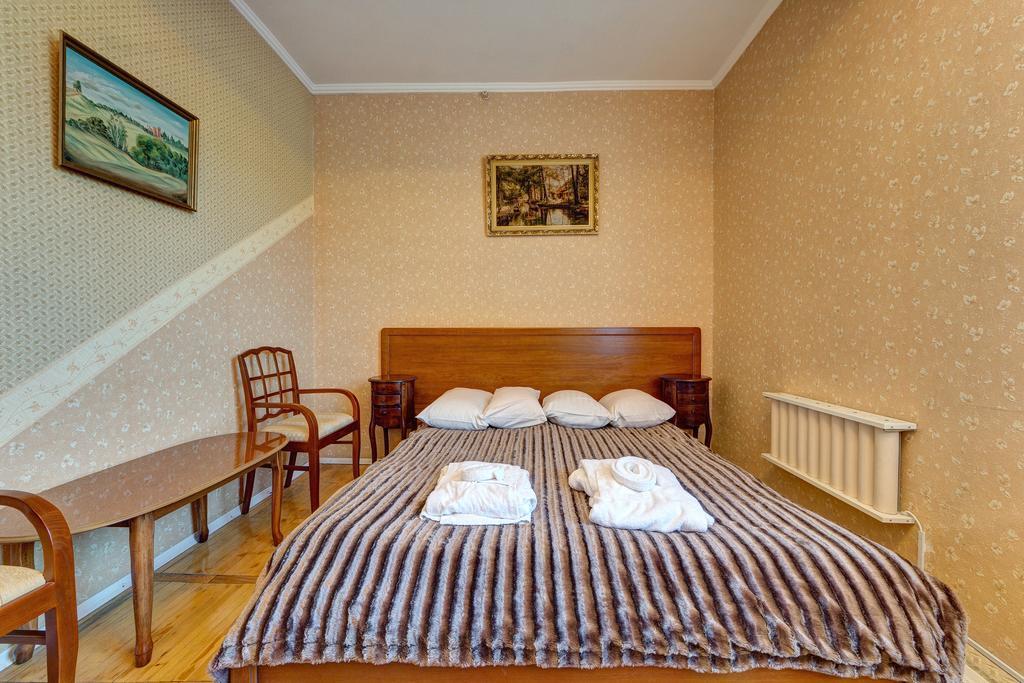 Aleksandria Hotel Kijev Kültér fotó