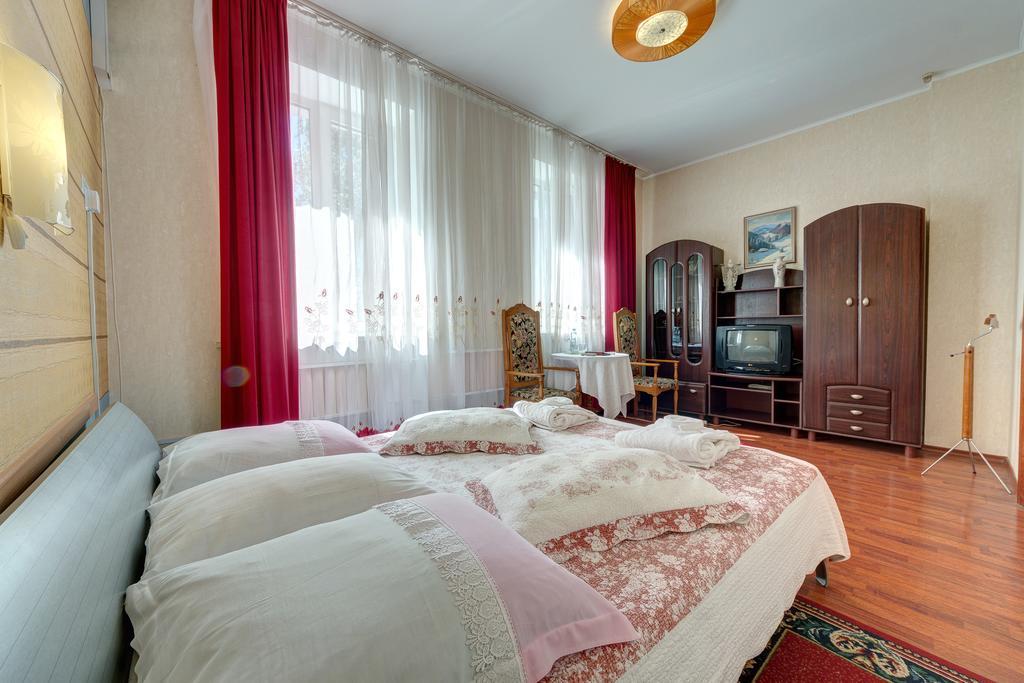 Aleksandria Hotel Kijev Kültér fotó