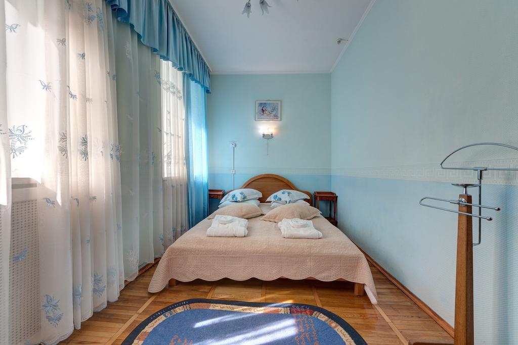 Aleksandria Hotel Kijev Kültér fotó