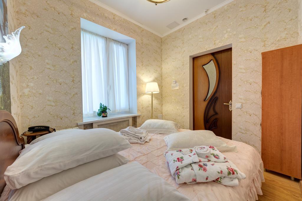 Aleksandria Hotel Kijev Kültér fotó