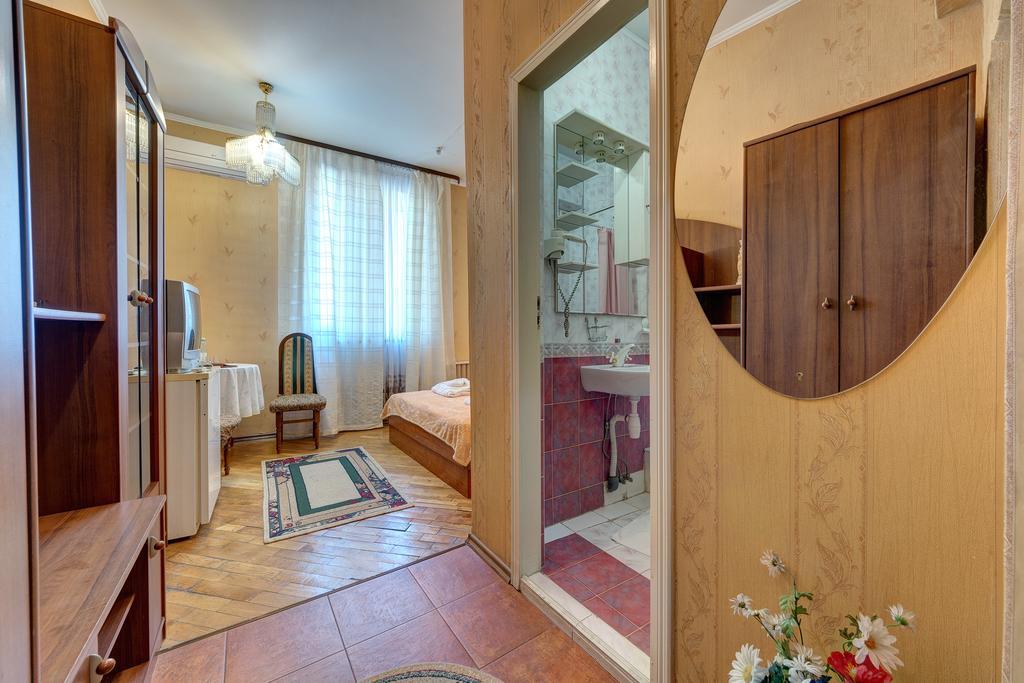 Aleksandria Hotel Kijev Kültér fotó