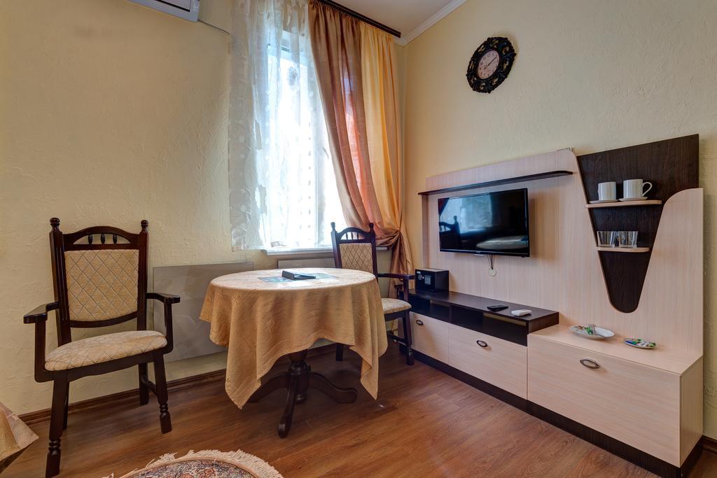 Aleksandria Hotel Kijev Kültér fotó