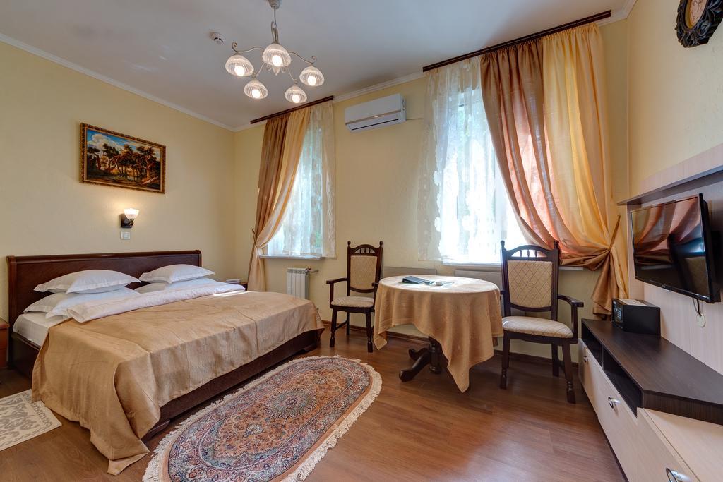 Aleksandria Hotel Kijev Kültér fotó