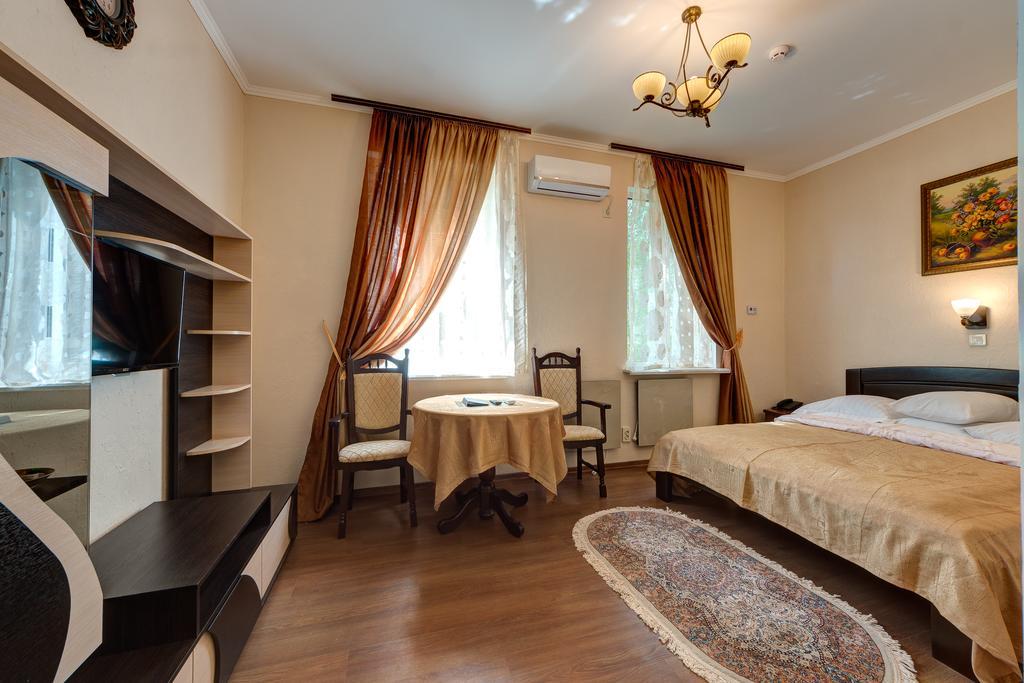 Aleksandria Hotel Kijev Kültér fotó